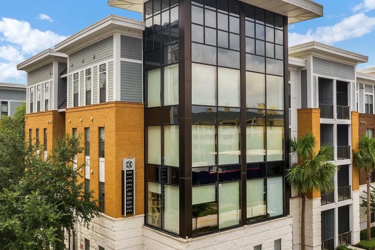 Nuovo - Downtown Orlando Apartment